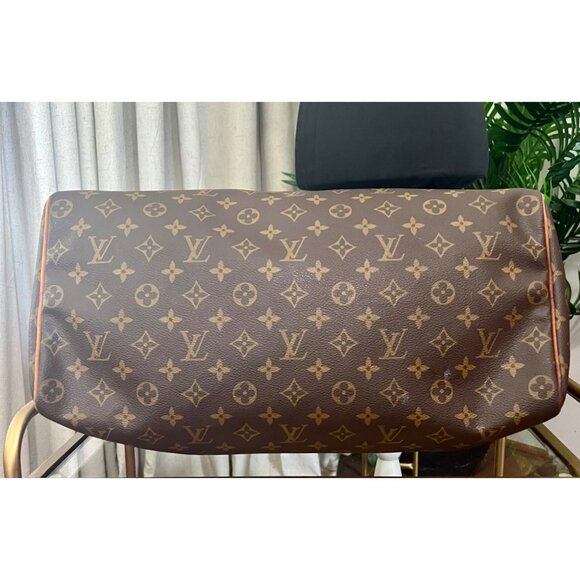 Louis Vuitton Authentic Monogram Canvas Speedy 40 Tote - Picture 6 of 16